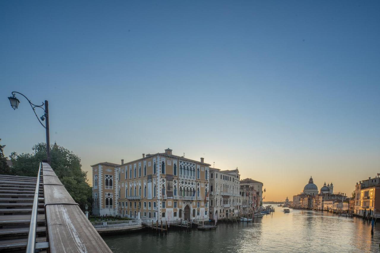 Accademia Apartments R&R Venecia Exterior foto